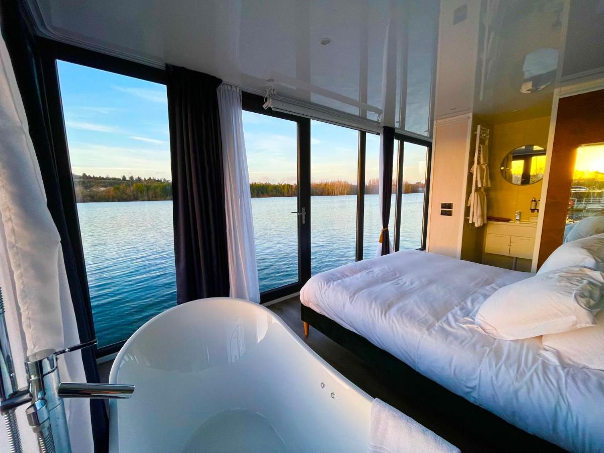 L'Escale Royale Saint-Martin-La-Garenne Port Ilon - Seine - Giverny Bagian luar foto