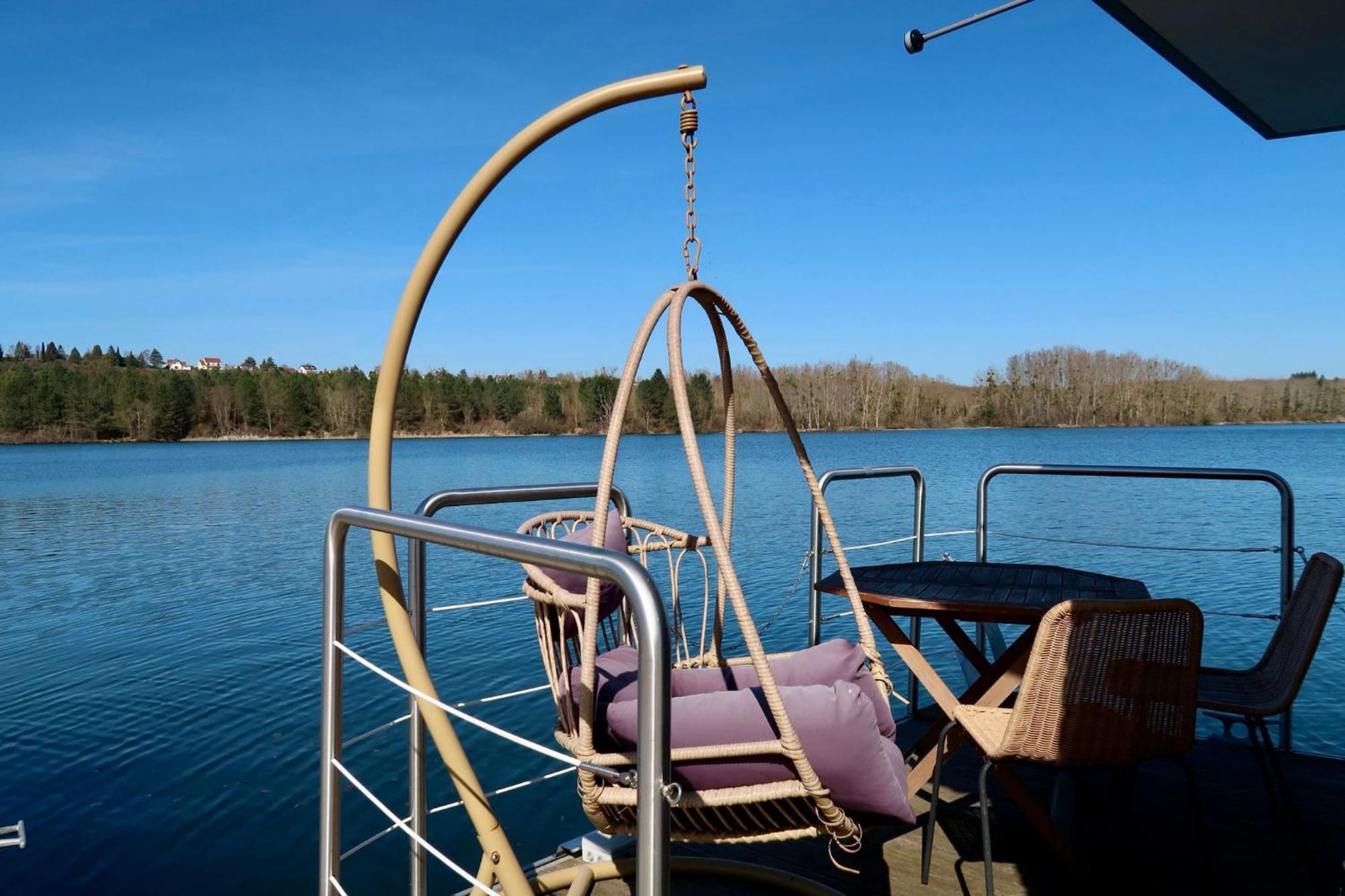 L'Escale Royale Saint-Martin-La-Garenne Port Ilon - Seine - Giverny Bagian luar foto